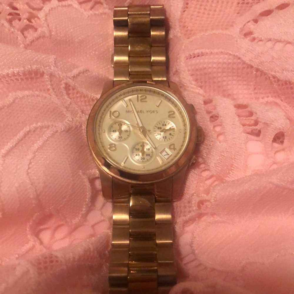 MK watch